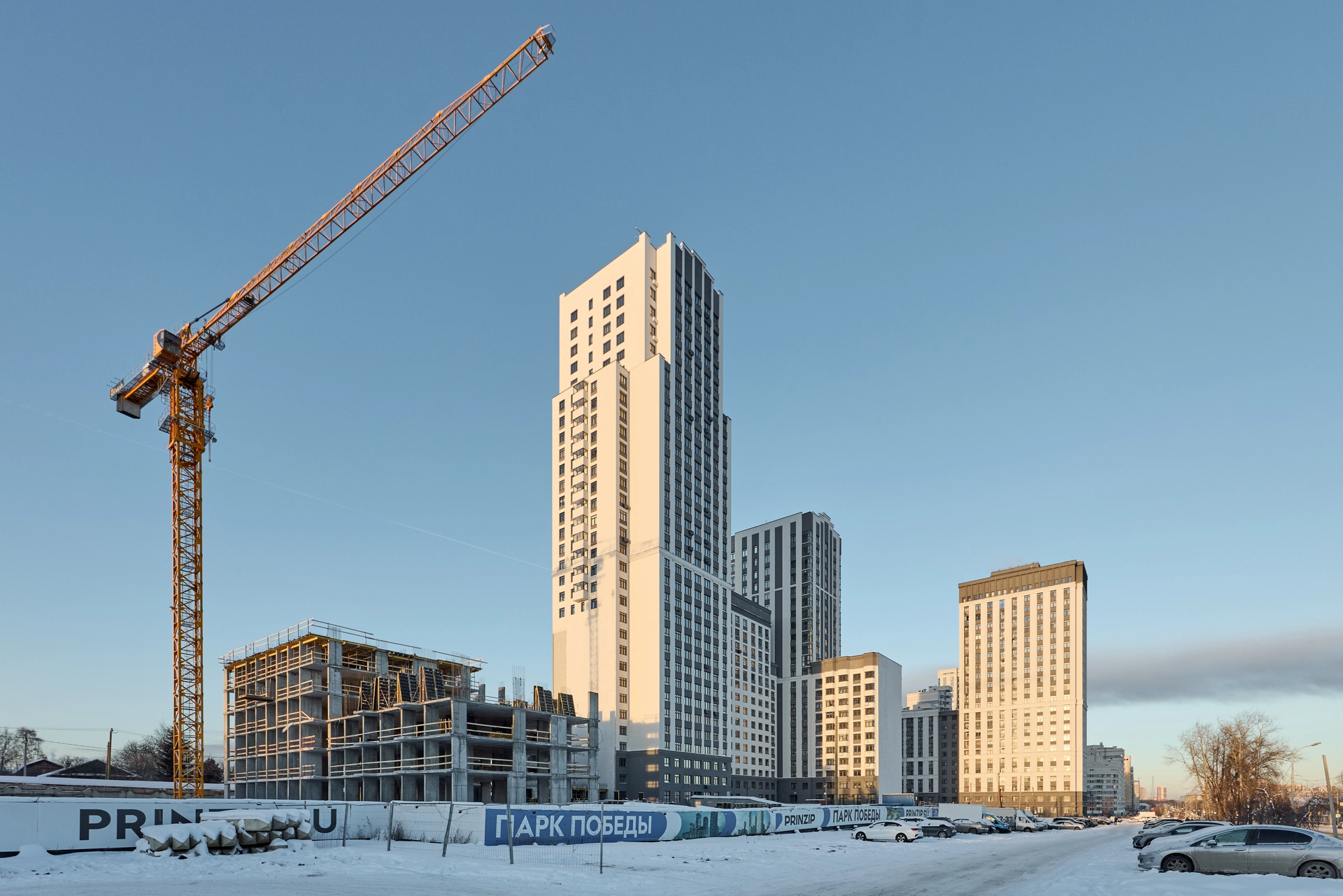 6 секция второго дома

возвели стены 6 этажа

7 секция второго дома

строим 7 этаж
выполняем кладку стен на −1 этаже

Фотография загружена 15 января 2026 года.